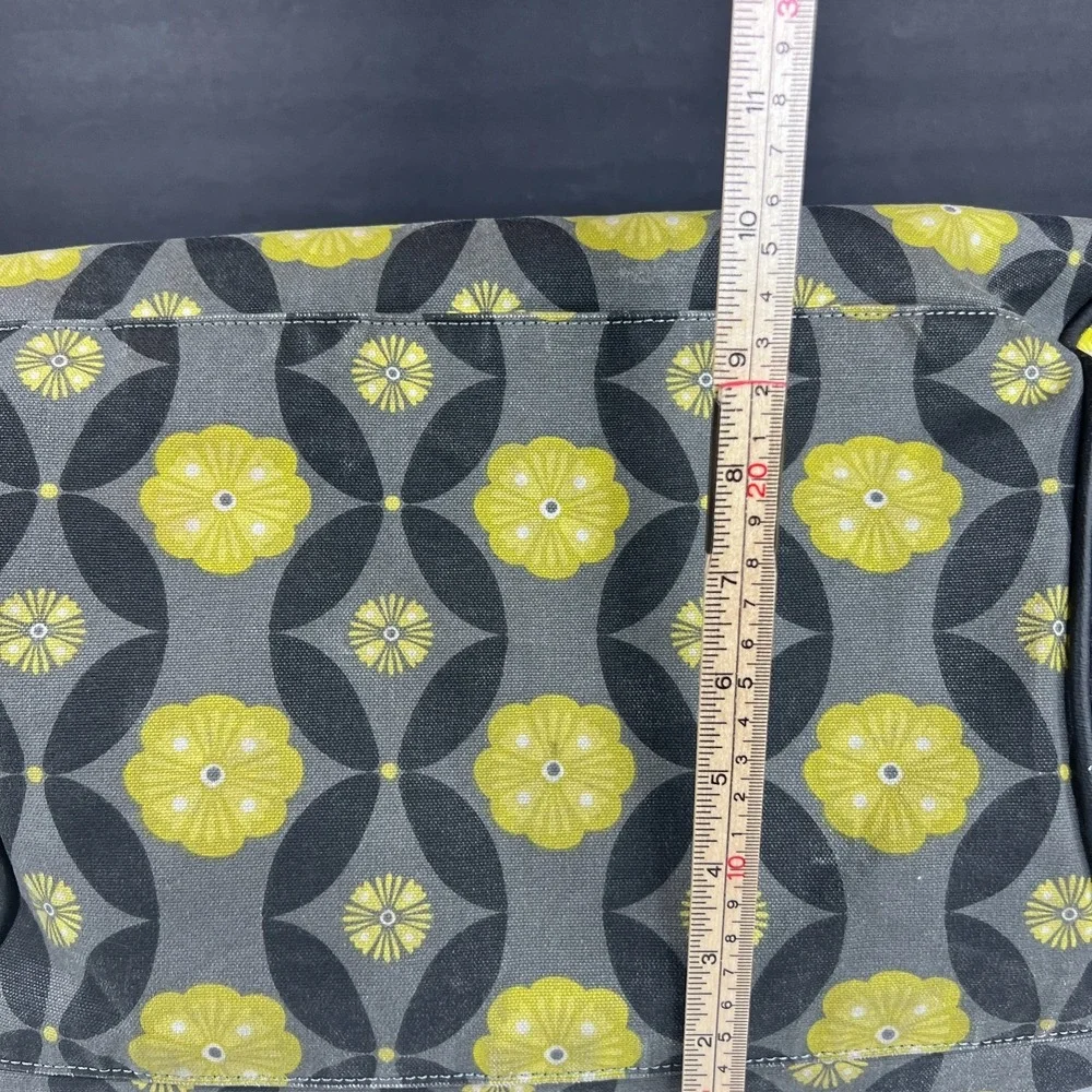 Petunia Pickle Bottom Wistful Weekender Diaper Bag Yellow Gray Floral Large Tote